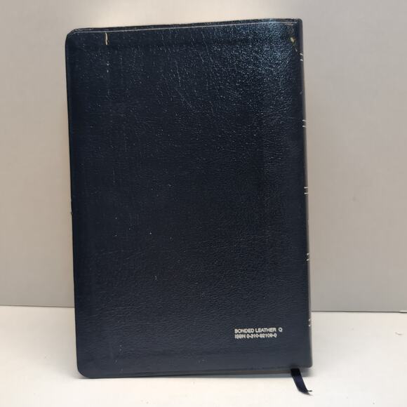 Seniors Devotional Bible NIV Zondervan Navy Bonded Leather Large Print Silver - Picture 2 of 11